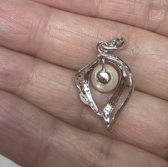 modernist retro Japanese saltwater cultured akoya vintage pearl pendant - Picture 4 of 7